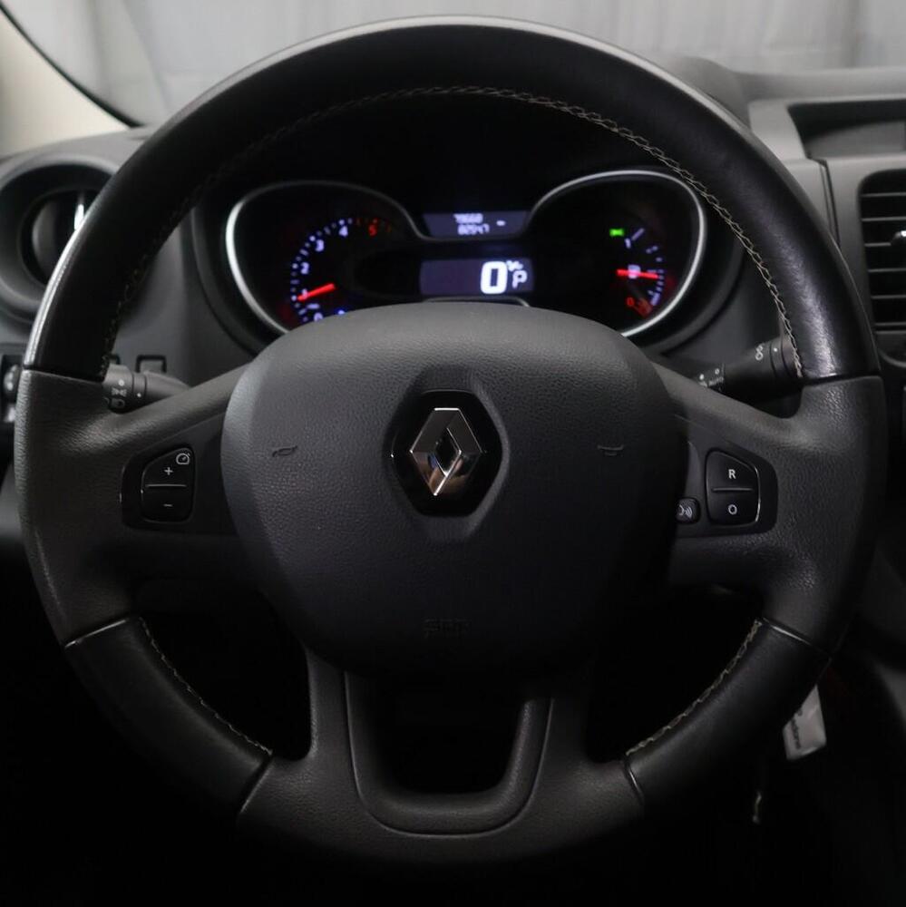 Renault Trafic vaihtoauto
