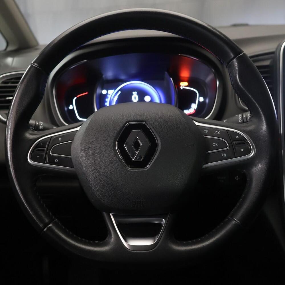 Renault Grand Scénic vaihtoauto