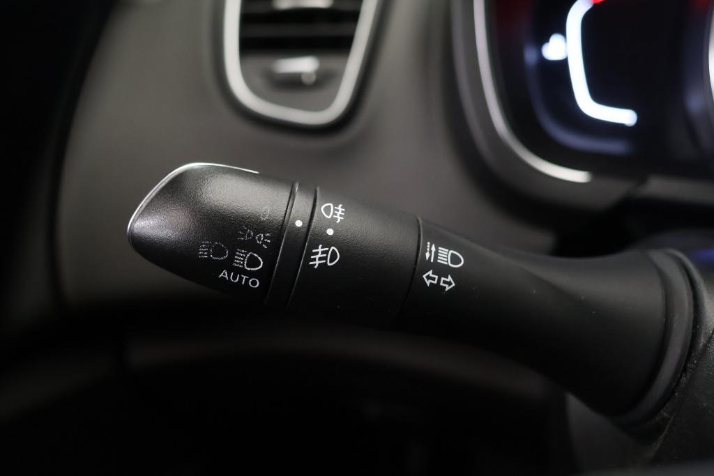 Renault Grand Scénic vaihtoauto