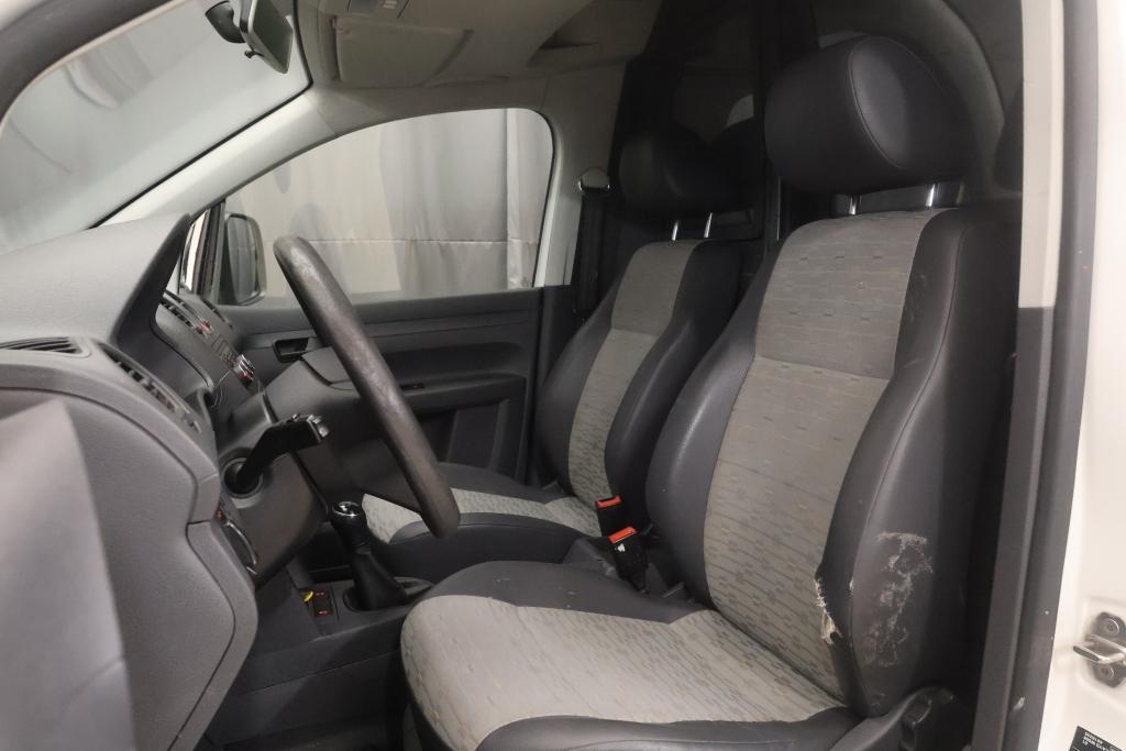 Volkswagen Caddy Maxi vaihtoauto