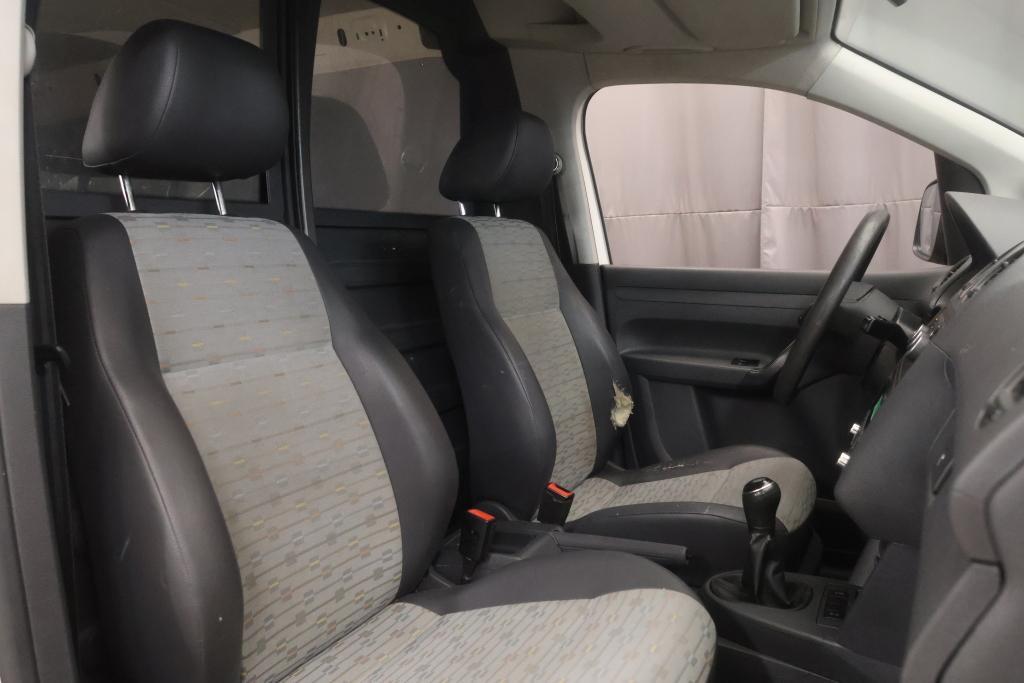 Volkswagen Caddy Maxi vaihtoauto