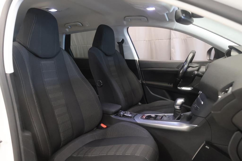 Peugeot 308 vaihtoauto