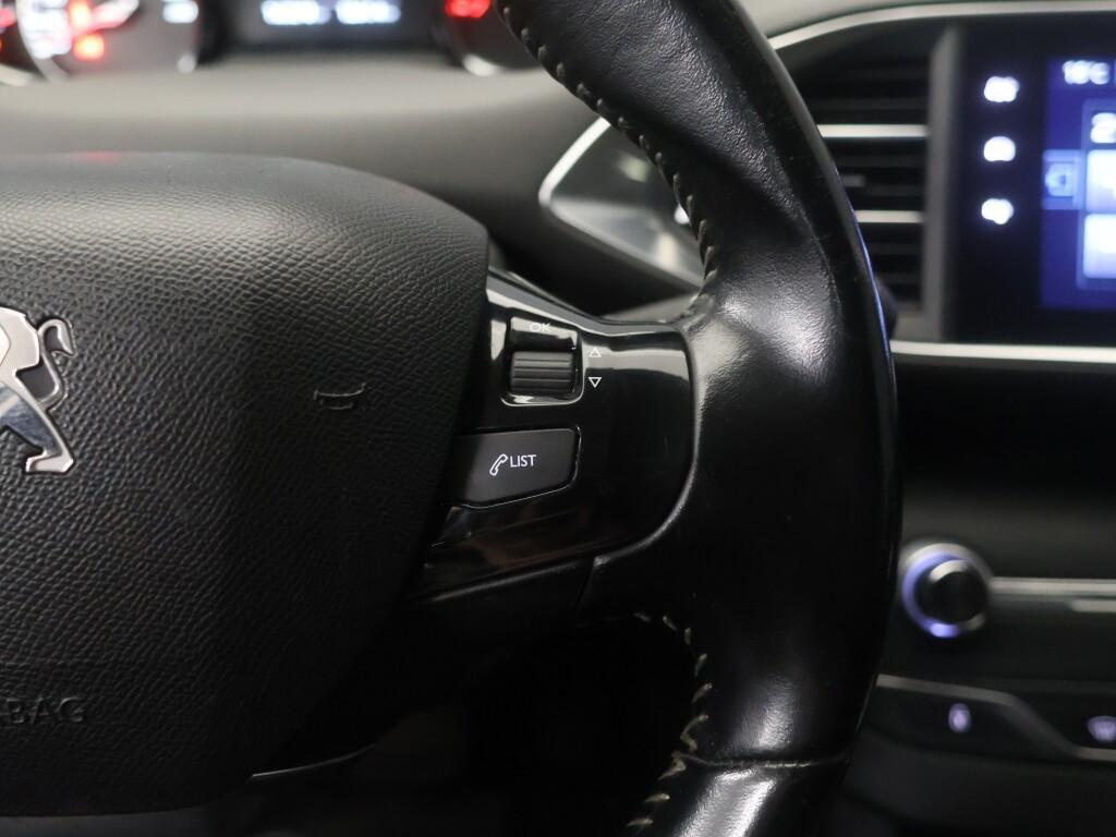 Peugeot 308 vaihtoauto