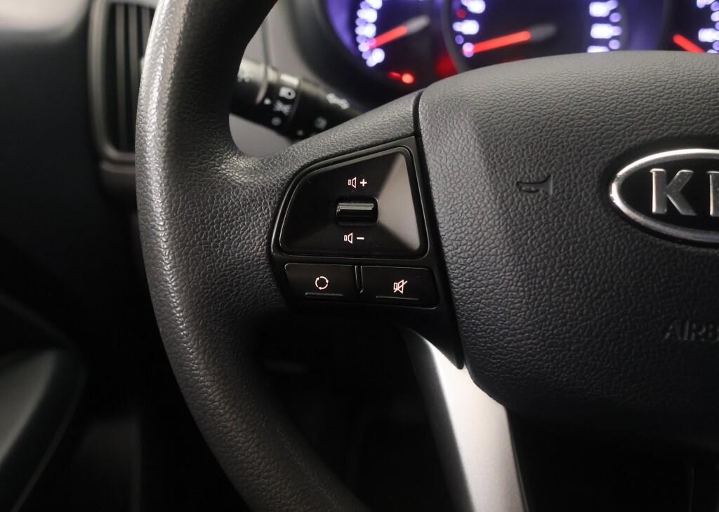 Kia Rio vaihtoauto