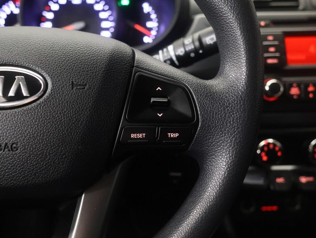 Kia Rio vaihtoauto