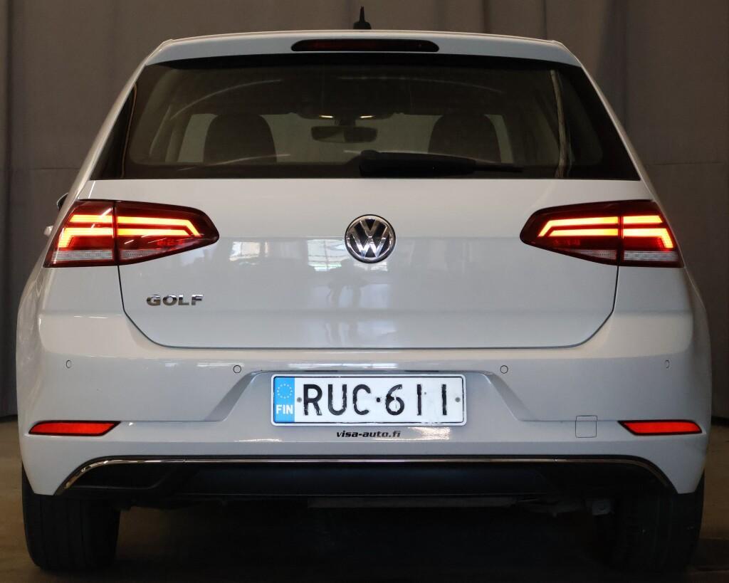 Volkswagen Golf vaihtoauto