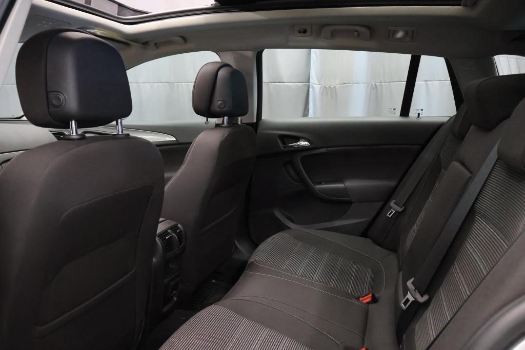 Opel Insignia vaihtoauto