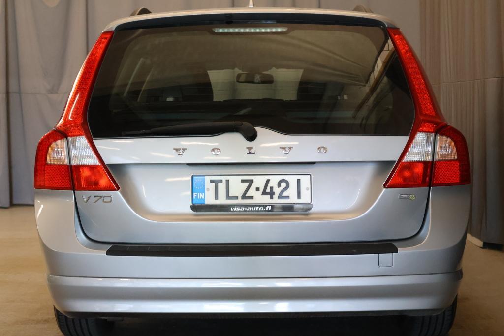 Volvo V70 vaihtoauto