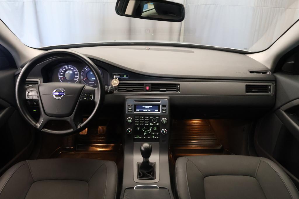 Volvo V70 vaihtoauto