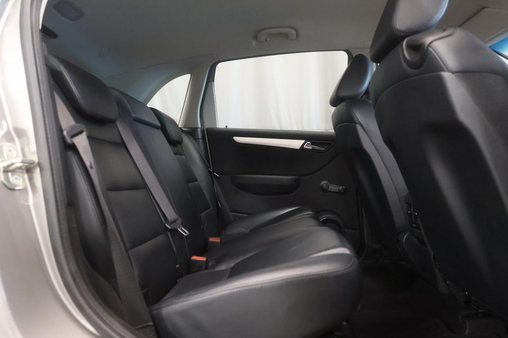 Mercedes-Benz B vaihtoauto