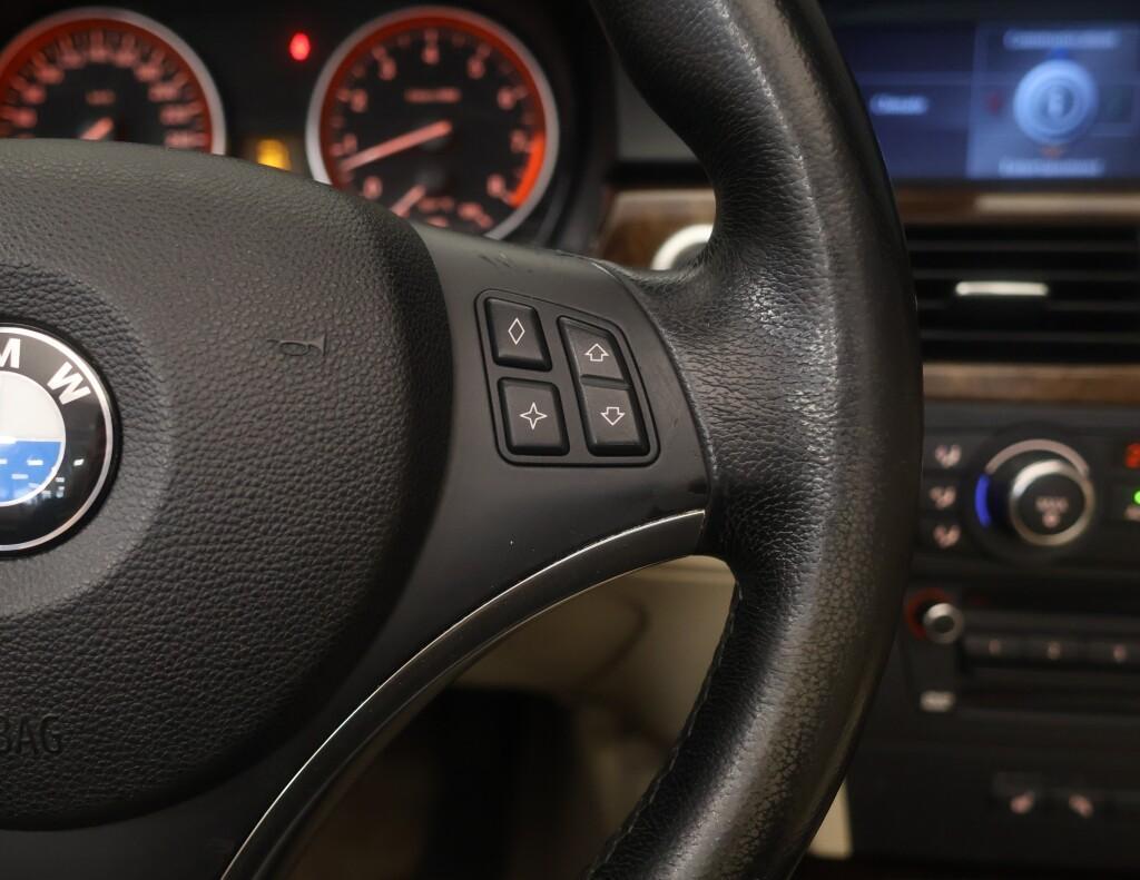 BMW 325 vaihtoauto