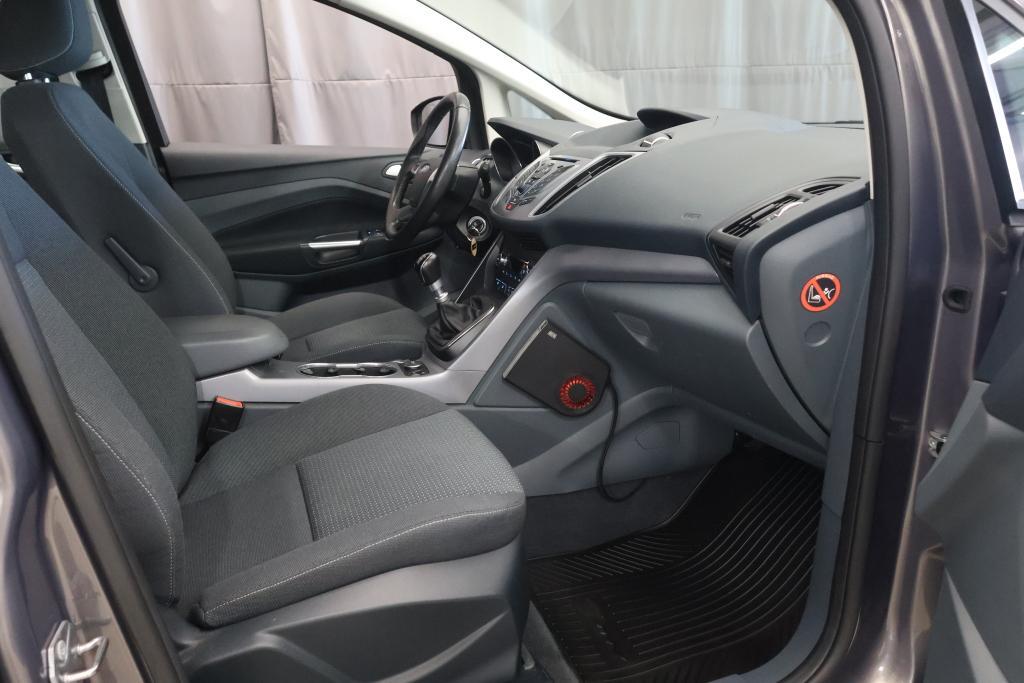 Ford C-MAX vaihtoauto