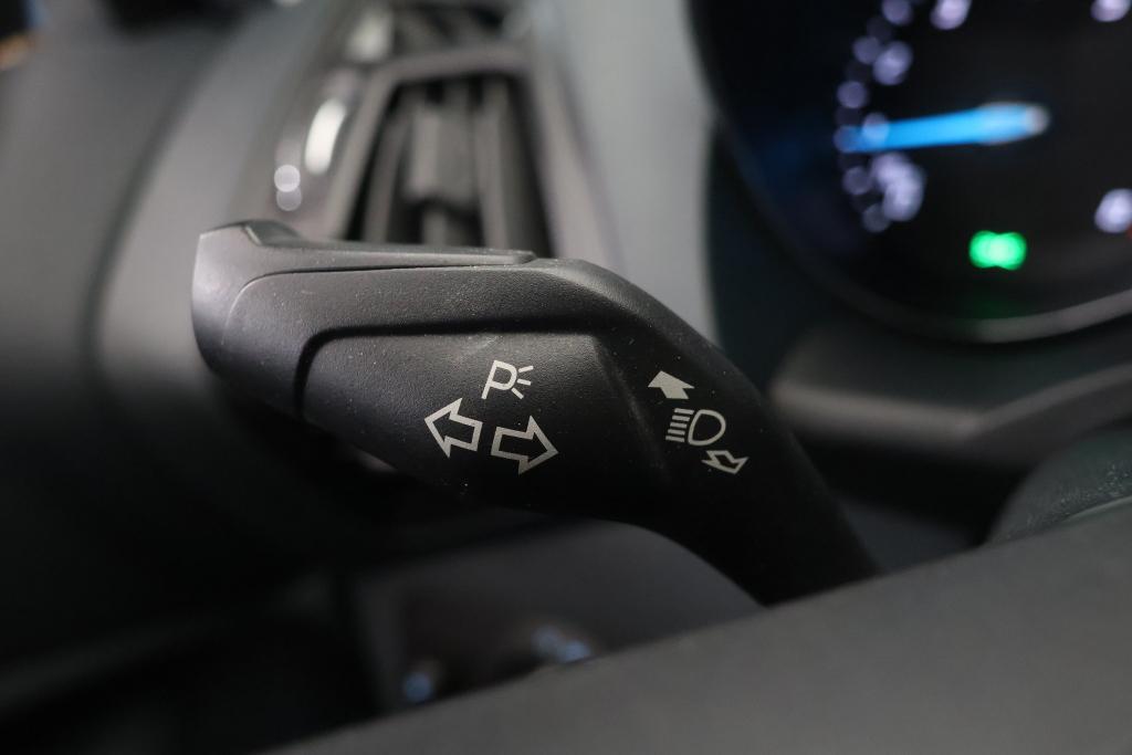 Ford C-MAX vaihtoauto