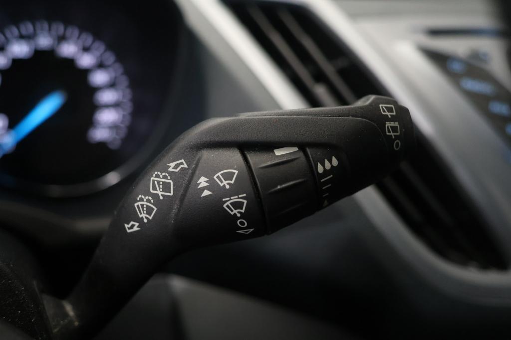 Ford C-MAX vaihtoauto