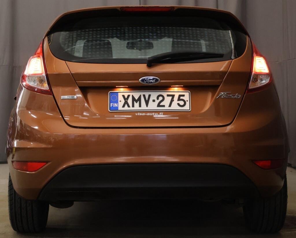 Ford Fiesta vaihtoauto