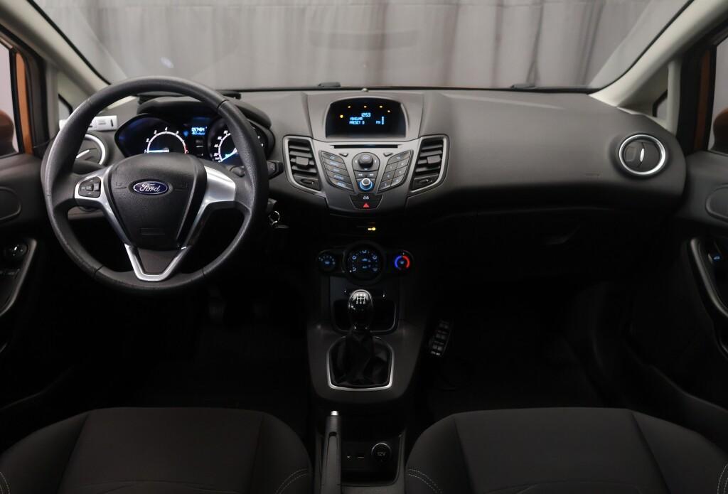 Ford Fiesta vaihtoauto