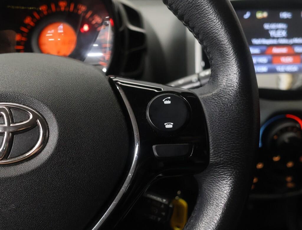 Toyota AYGO vaihtoauto