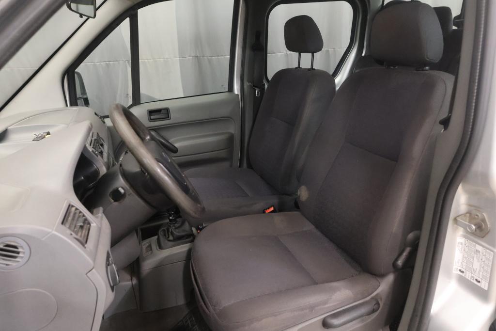 Ford Tourneo Connect vaihtoauto