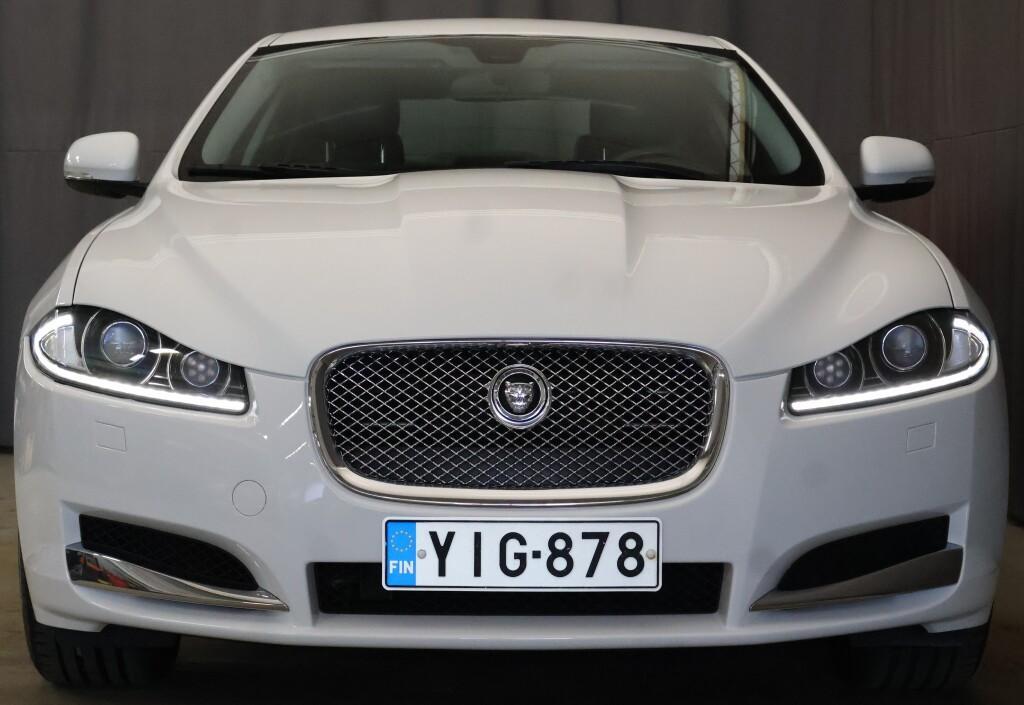 Jaguar XF vaihtoauto