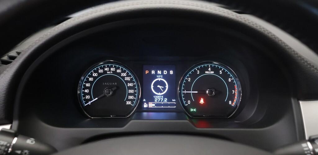 Jaguar XF vaihtoauto