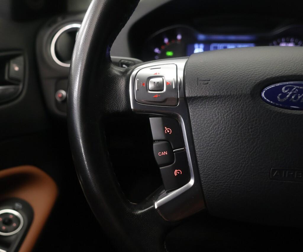 Ford Mondeo vaihtoauto