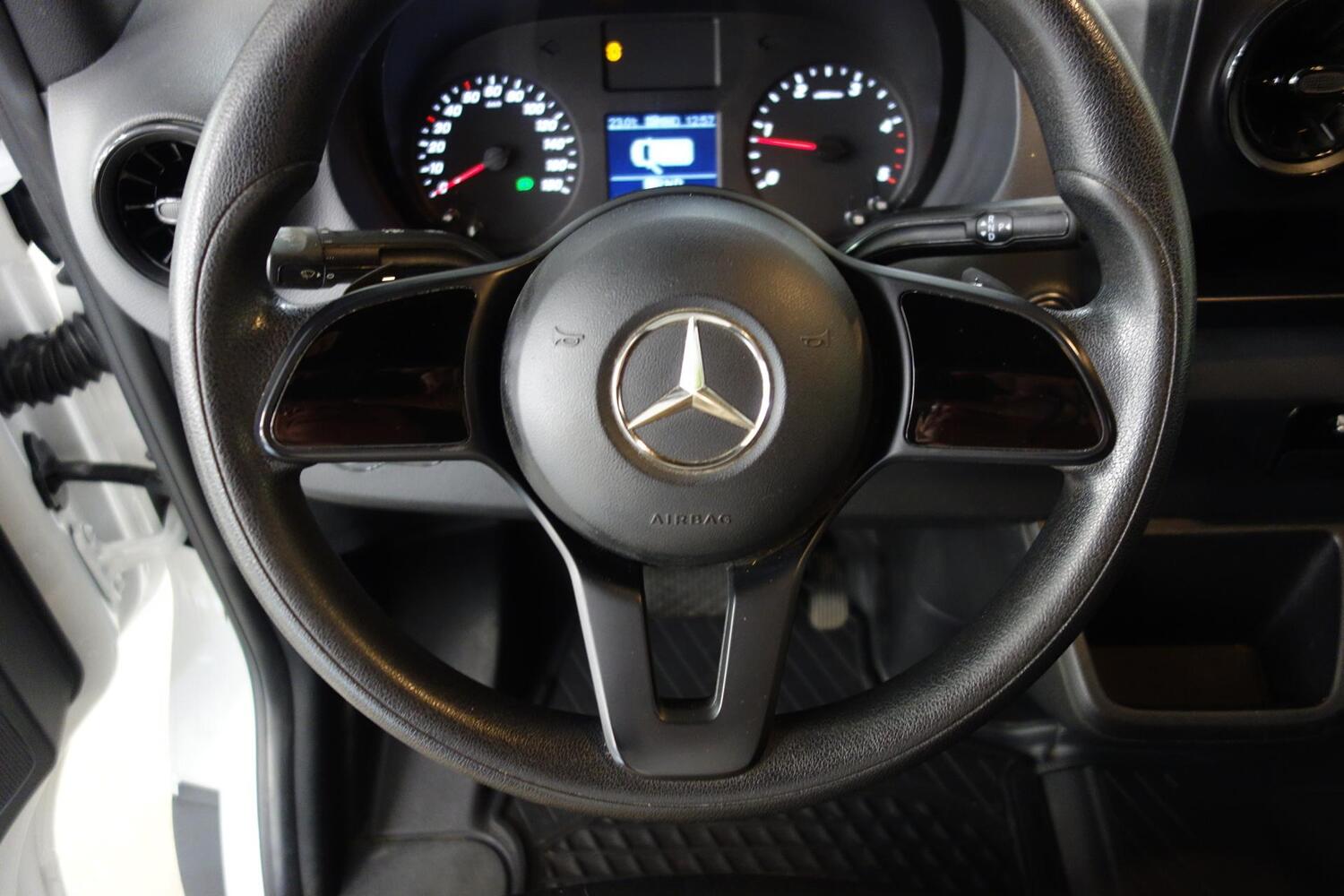 Mercedes-Benz Sprinter vaihtoauto