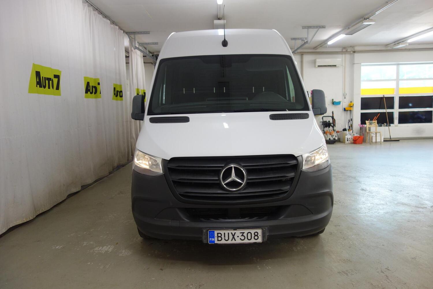 Mercedes-Benz Sprinter vaihtoauto