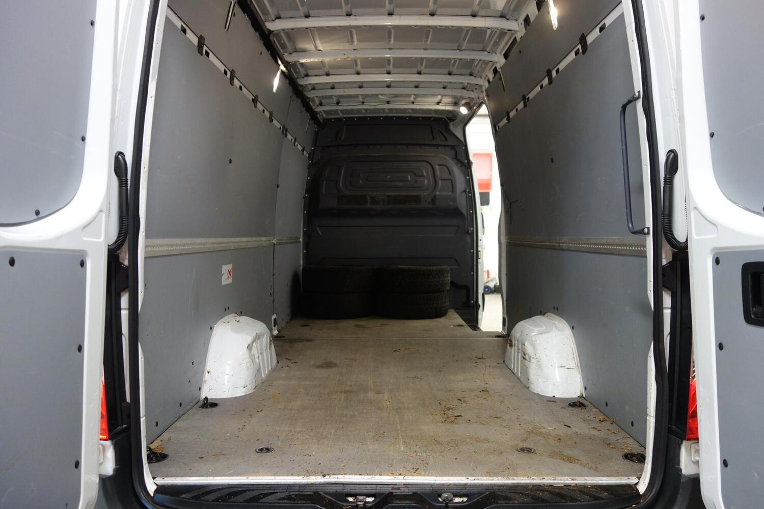 Mercedes-Benz Sprinter vaihtoauto
