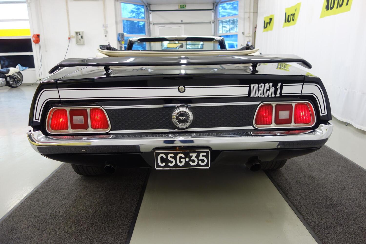 Ford USA Mustang vaihtoauto