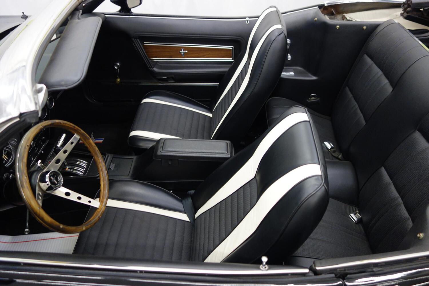 Ford USA Mustang vaihtoauto