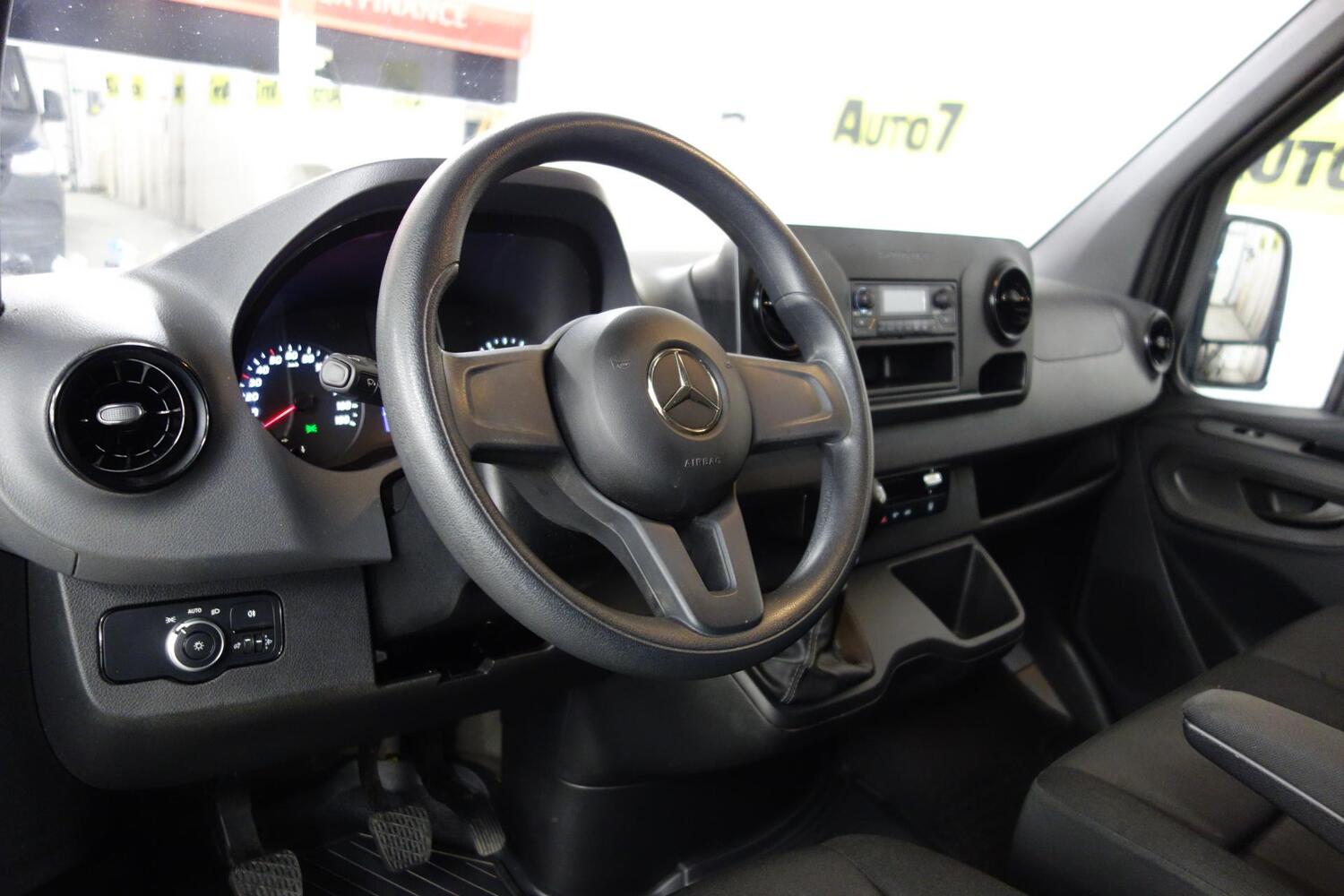 Mercedes-Benz Sprinter vaihtoauto