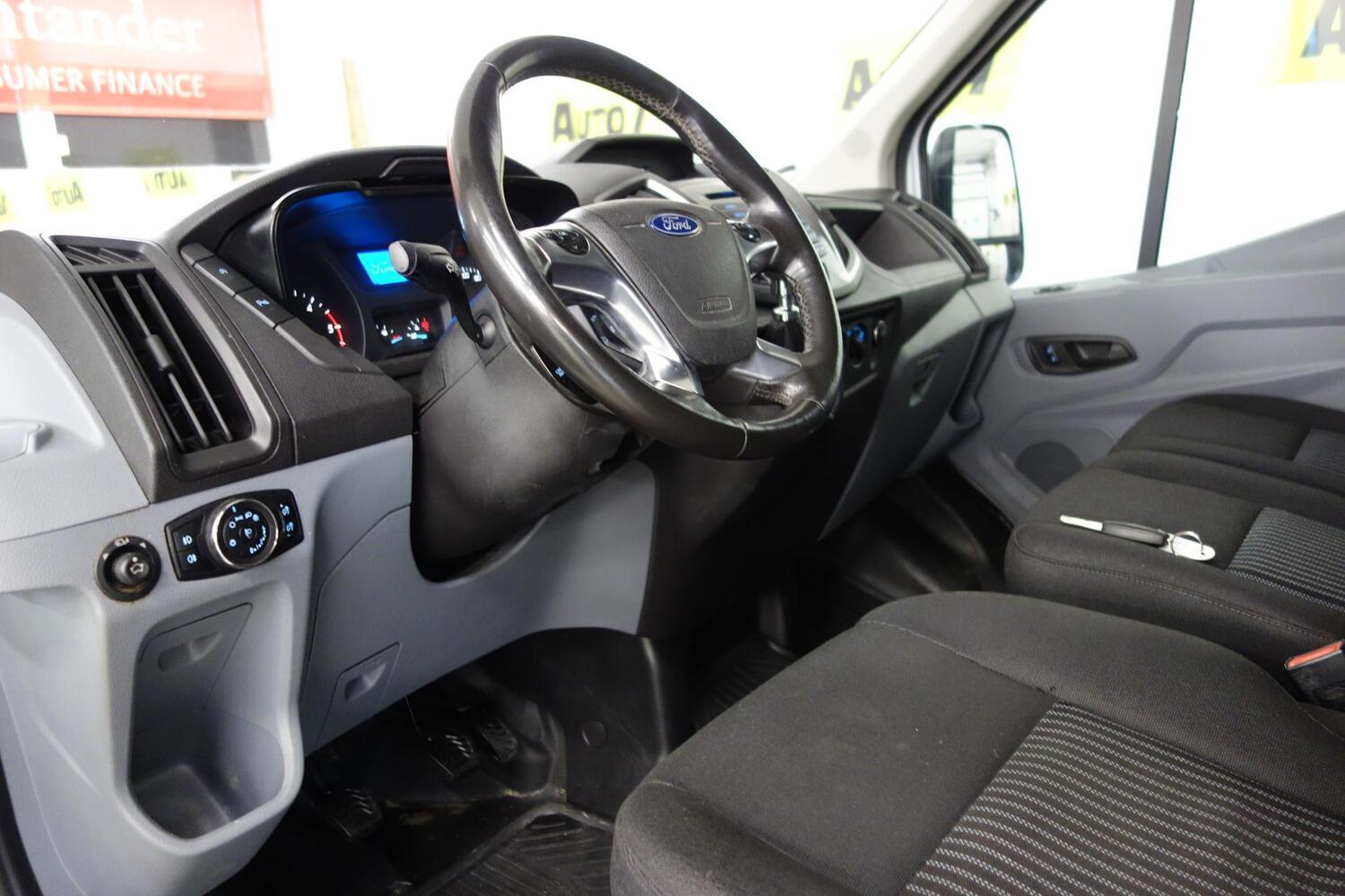 Ford Transit vaihtoauto
