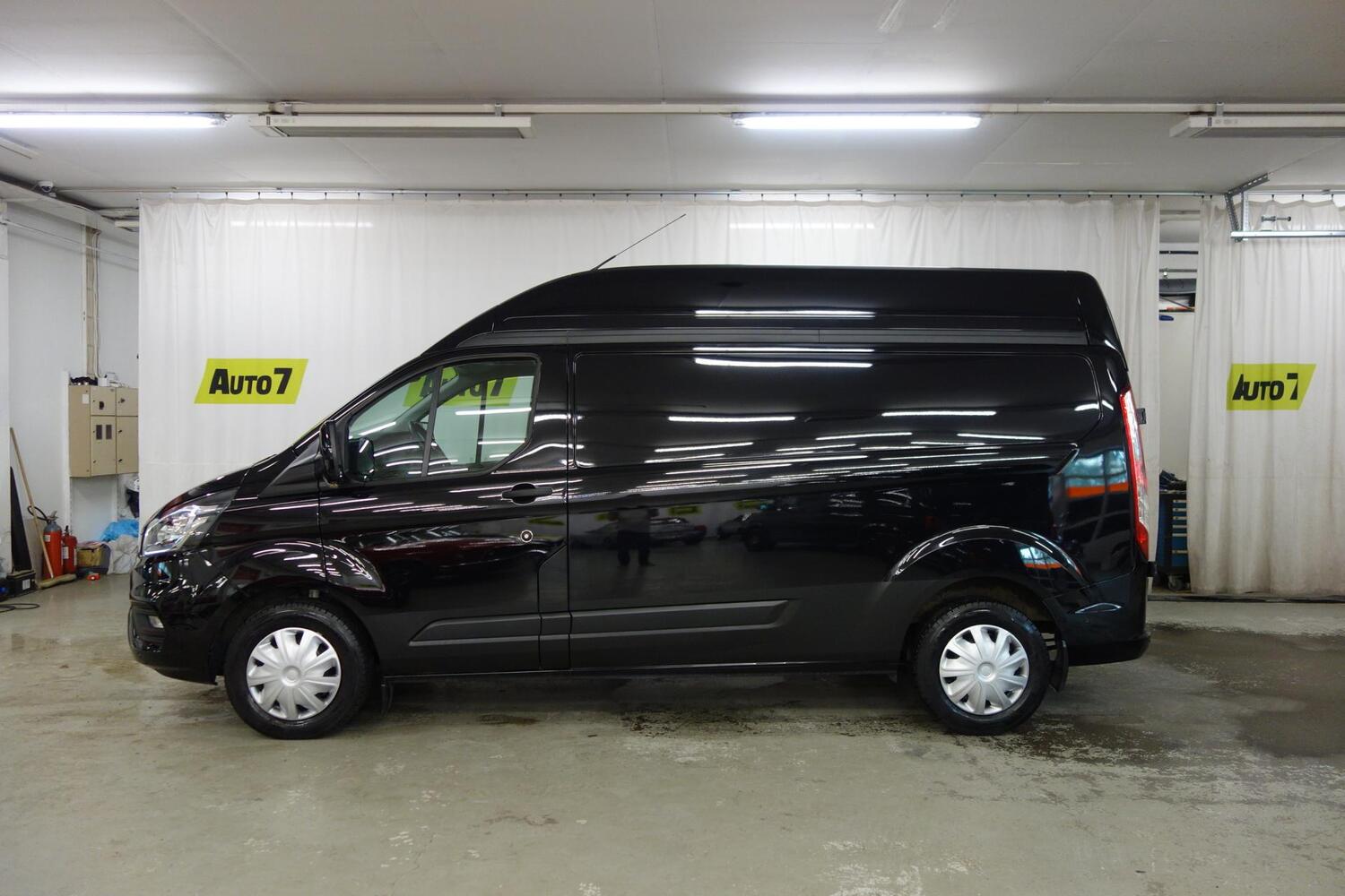 Ford Transit Custom vaihtoauto