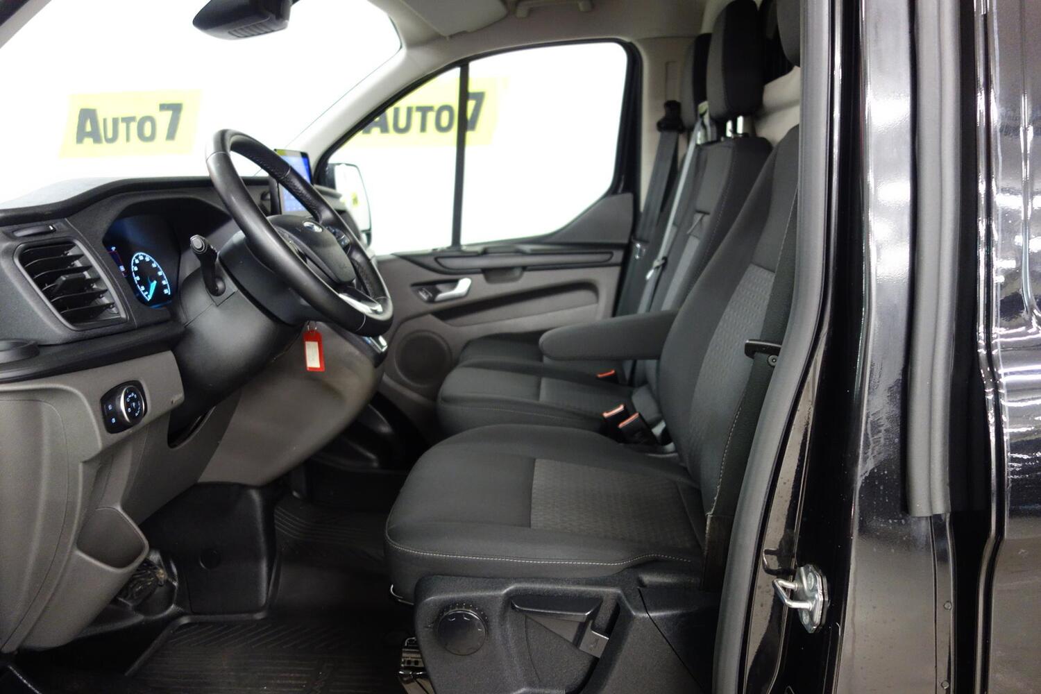 Ford Transit Custom vaihtoauto