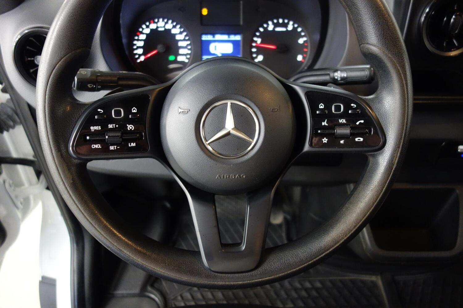 Mercedes-Benz Sprinter vaihtoauto