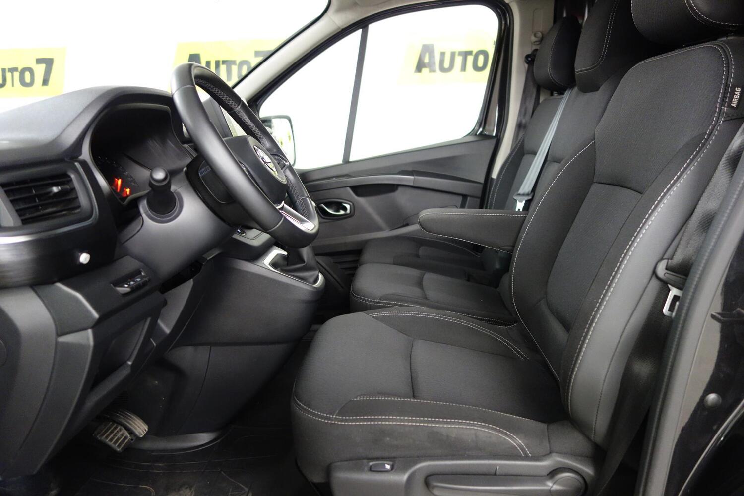 Renault Trafic vaihtoauto