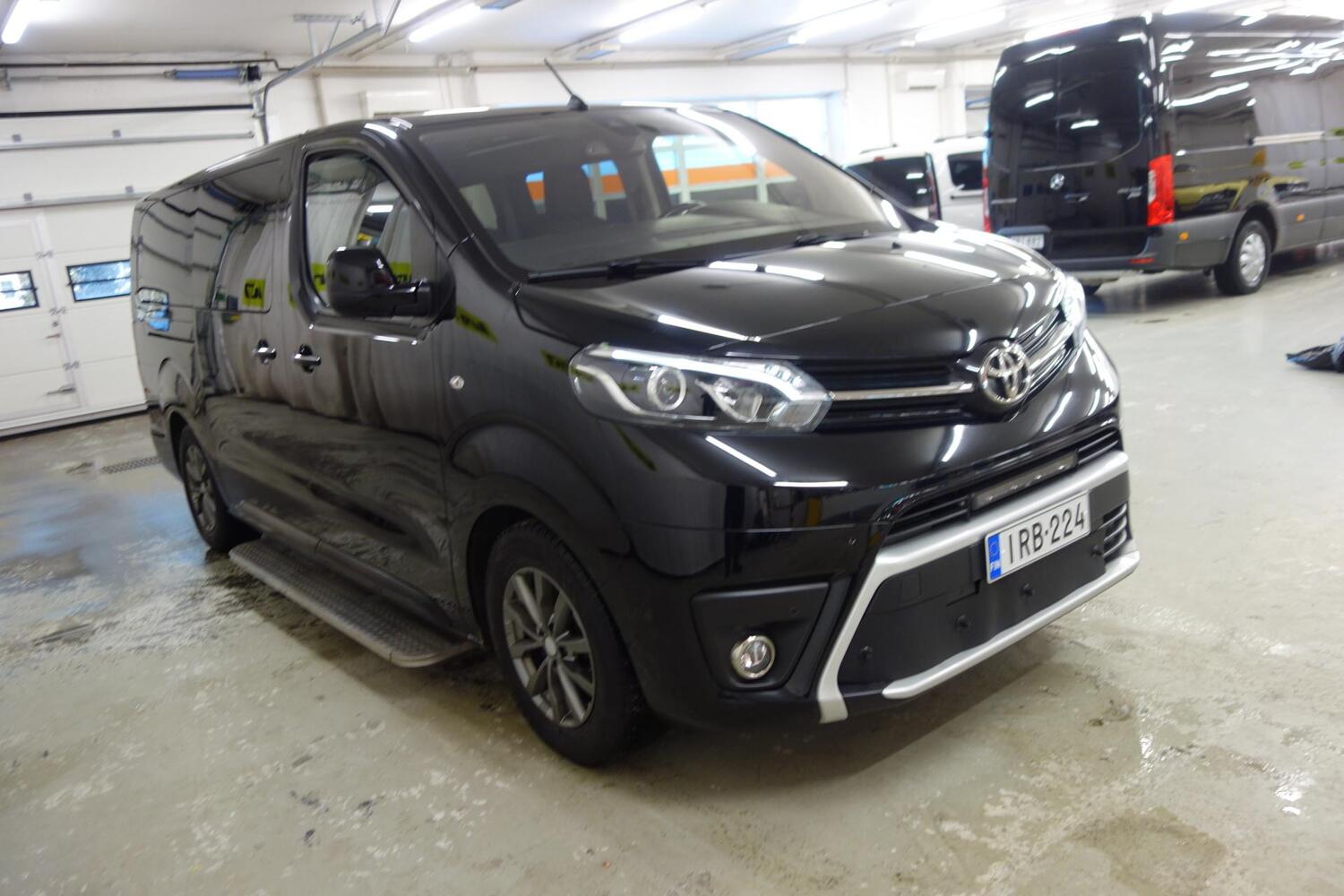 Toyota Proace Verso vaihtoauto