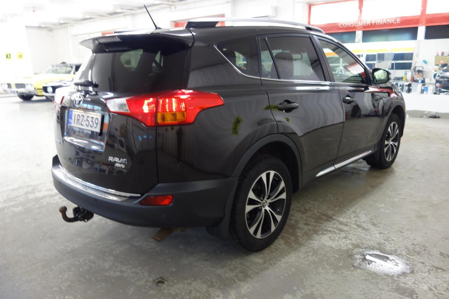 Toyota RAV4 vaihtoauto