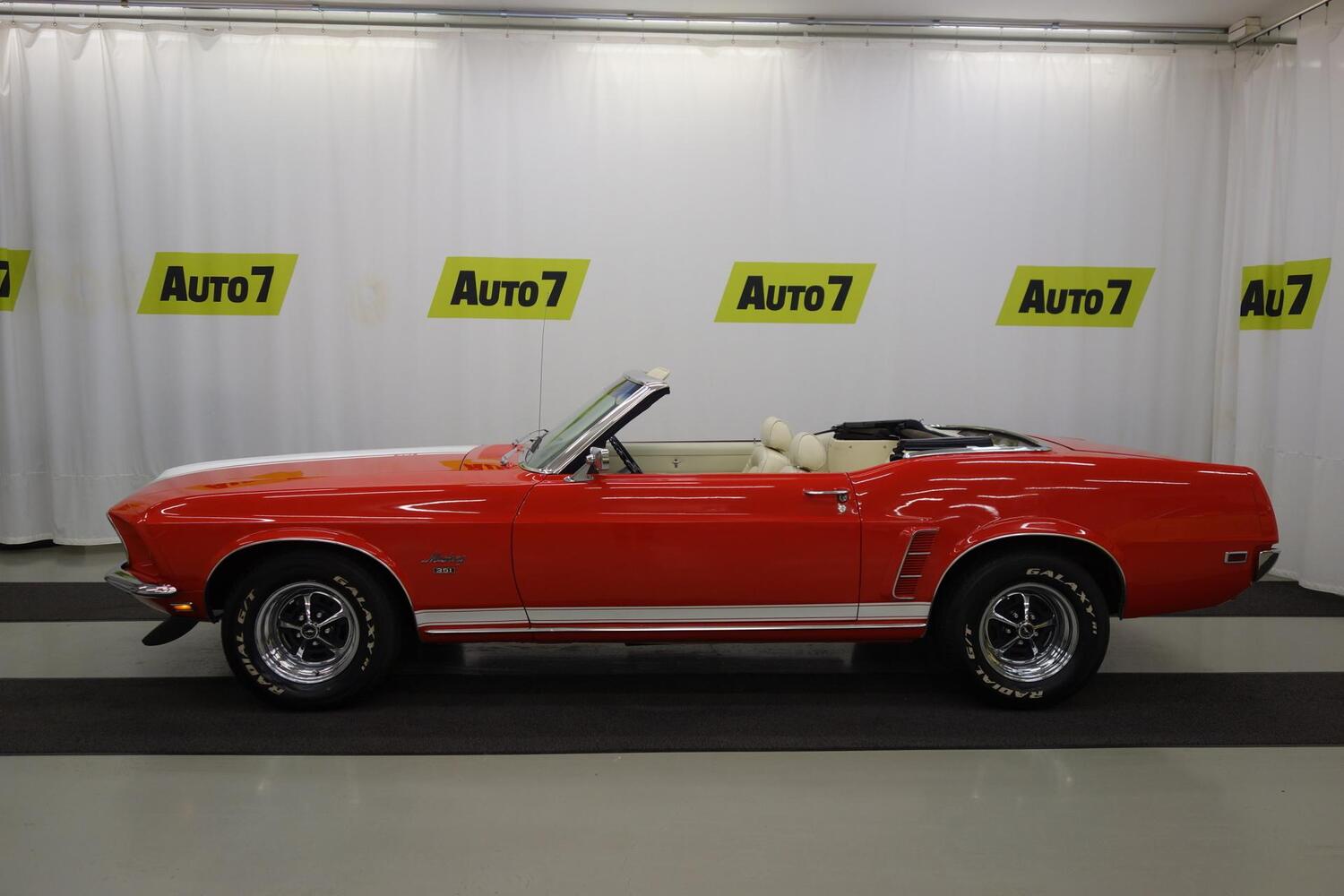 Ford USA Mustang vaihtoauto