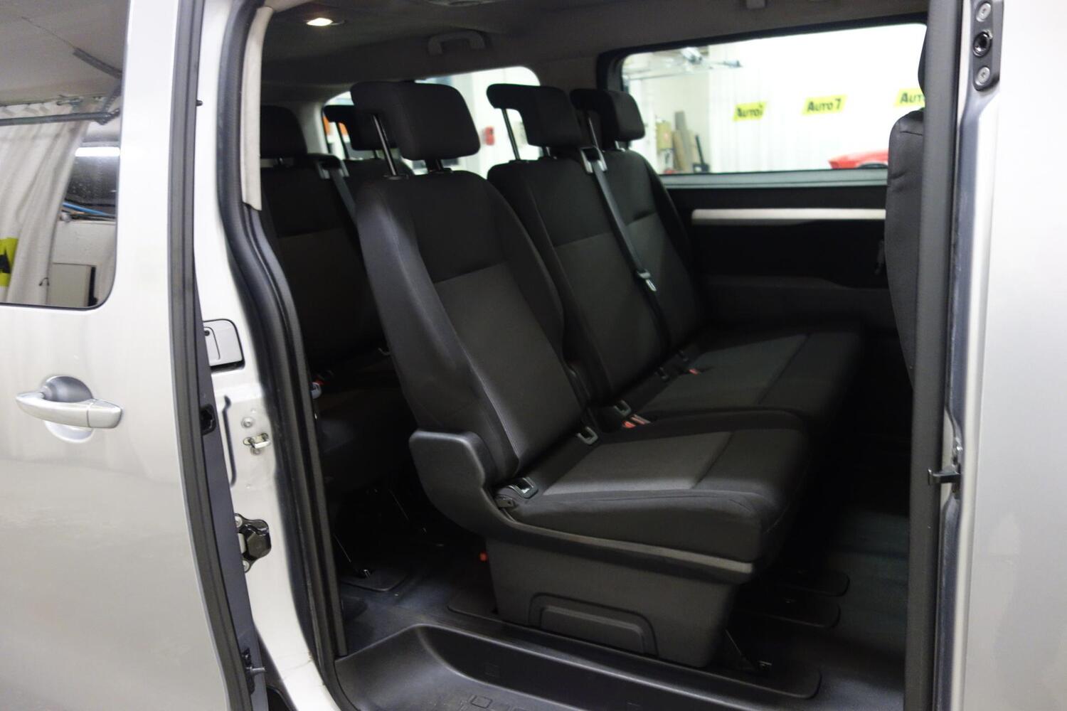 Opel Zafira vaihtoauto