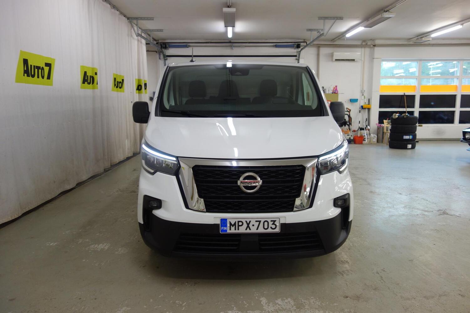 Nissan Primastar vaihtoauto