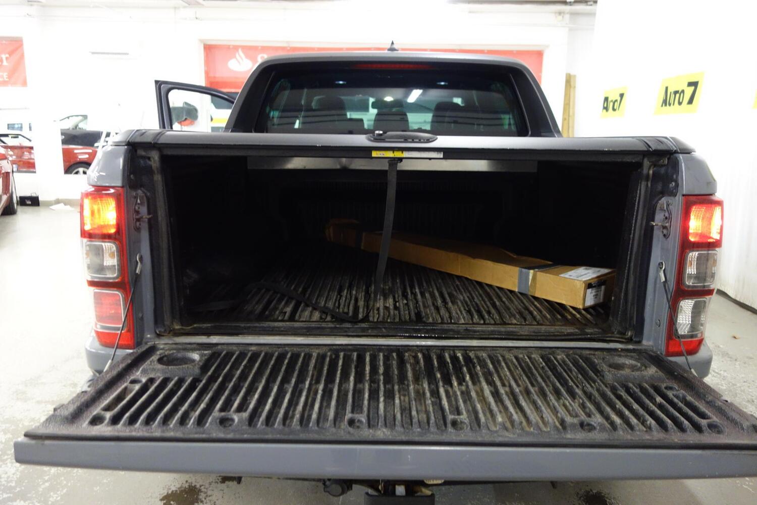 Ford Ranger vaihtoauto