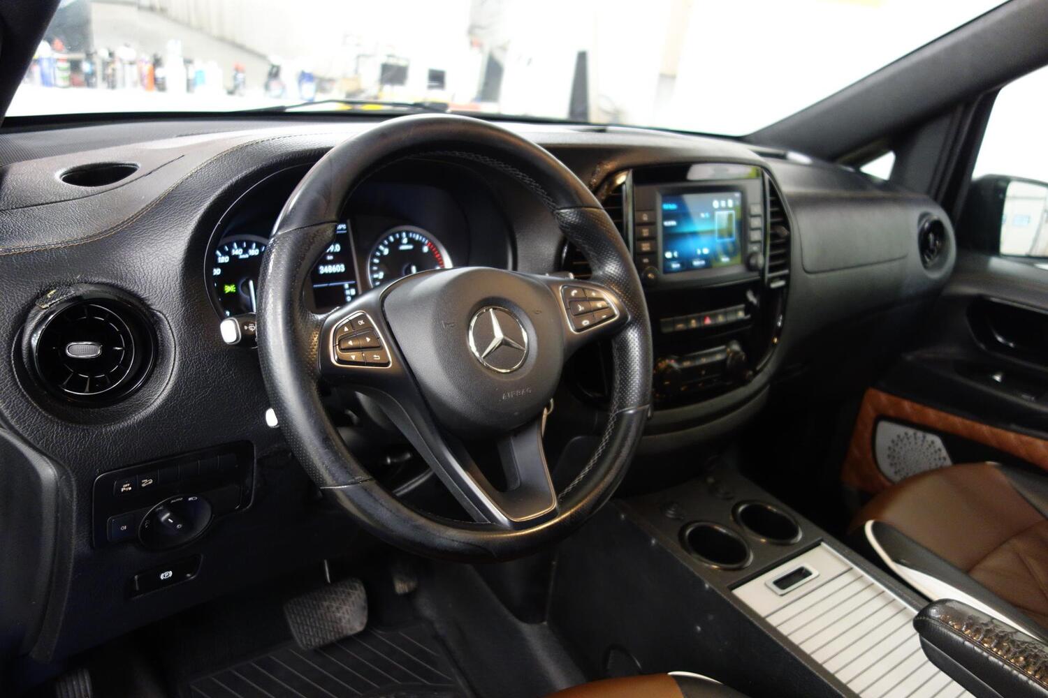 Mercedes-Benz V vaihtoauto
