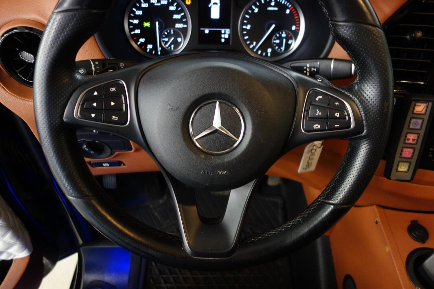 Mercedes-Benz V vaihtoauto