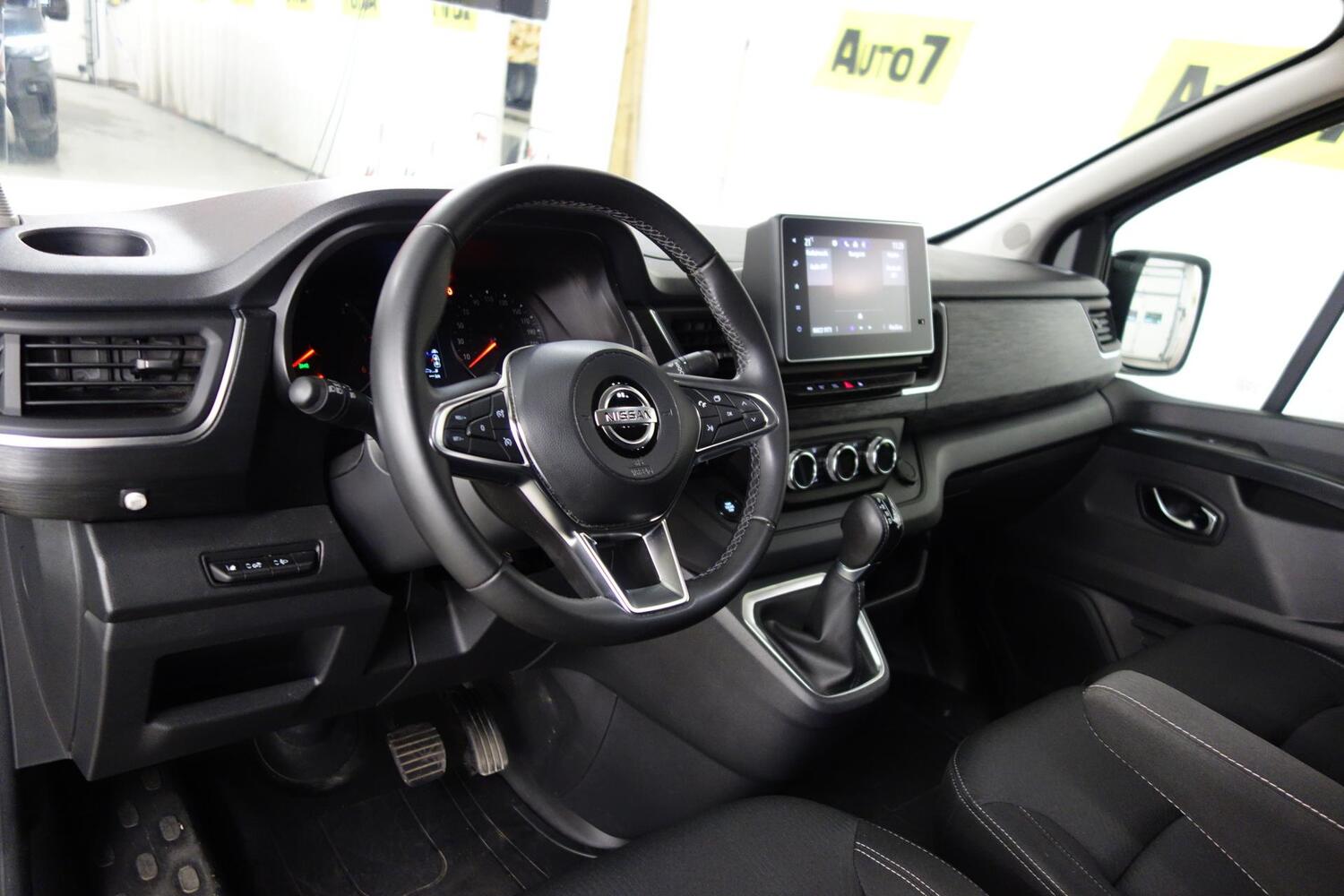 Nissan Primastar vaihtoauto