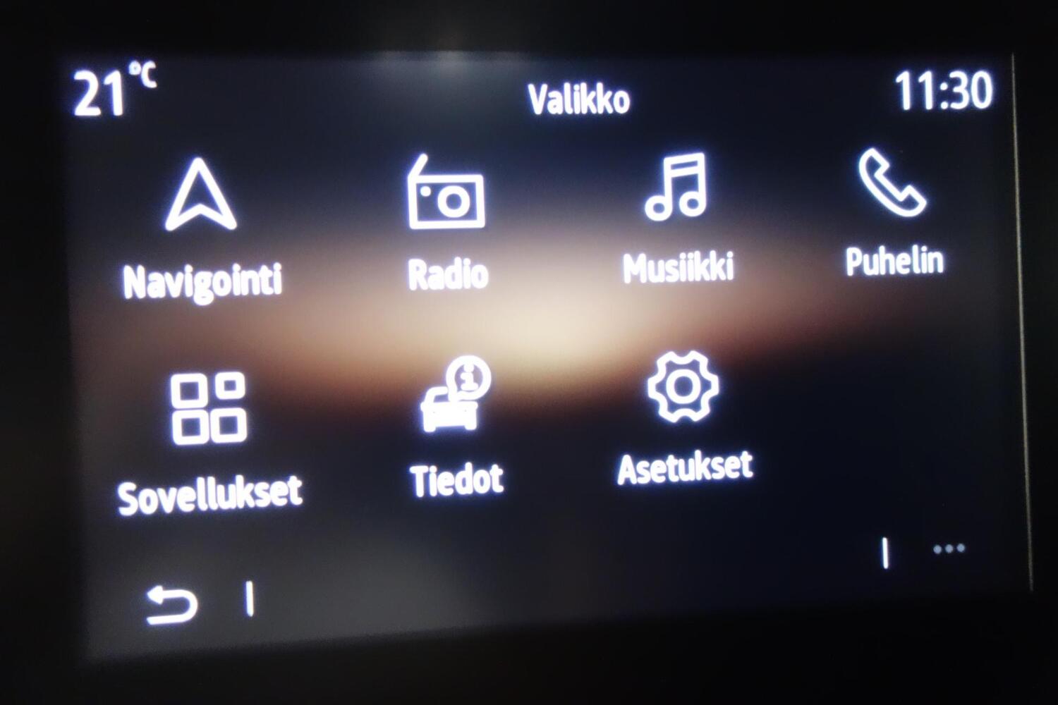 Nissan Primastar vaihtoauto