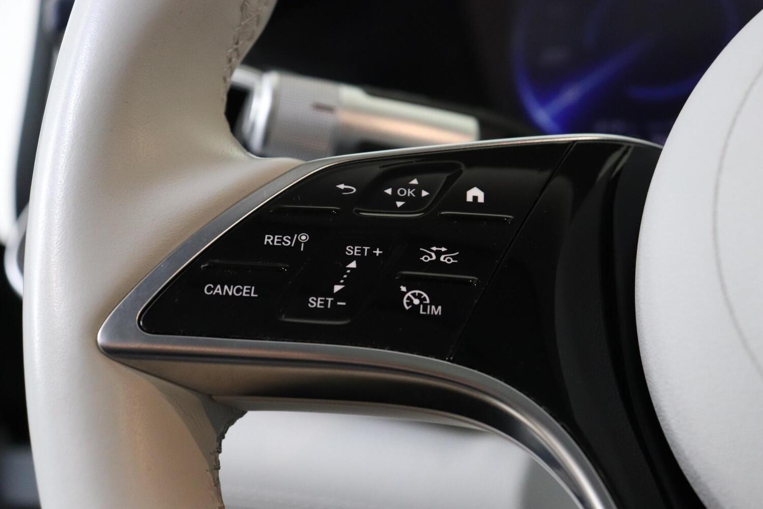 Mercedes-Benz EQS vaihtoauto