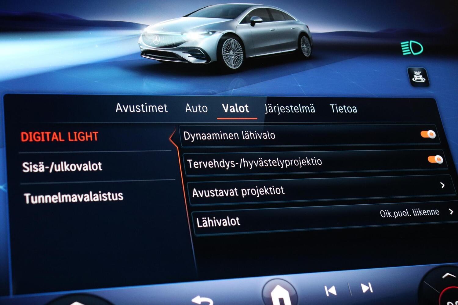 Mercedes-Benz EQS vaihtoauto