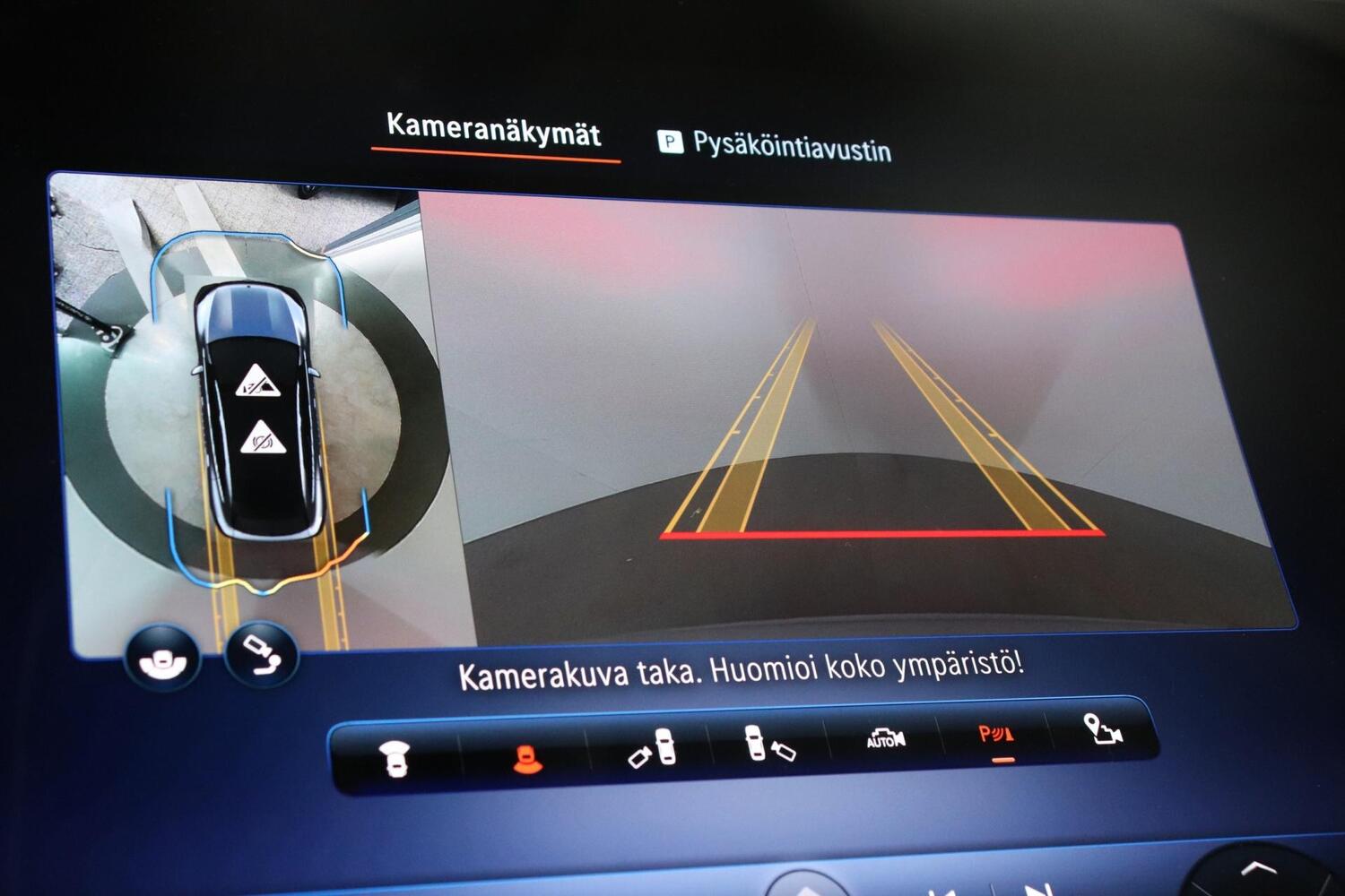 Mercedes-Benz EQS vaihtoauto