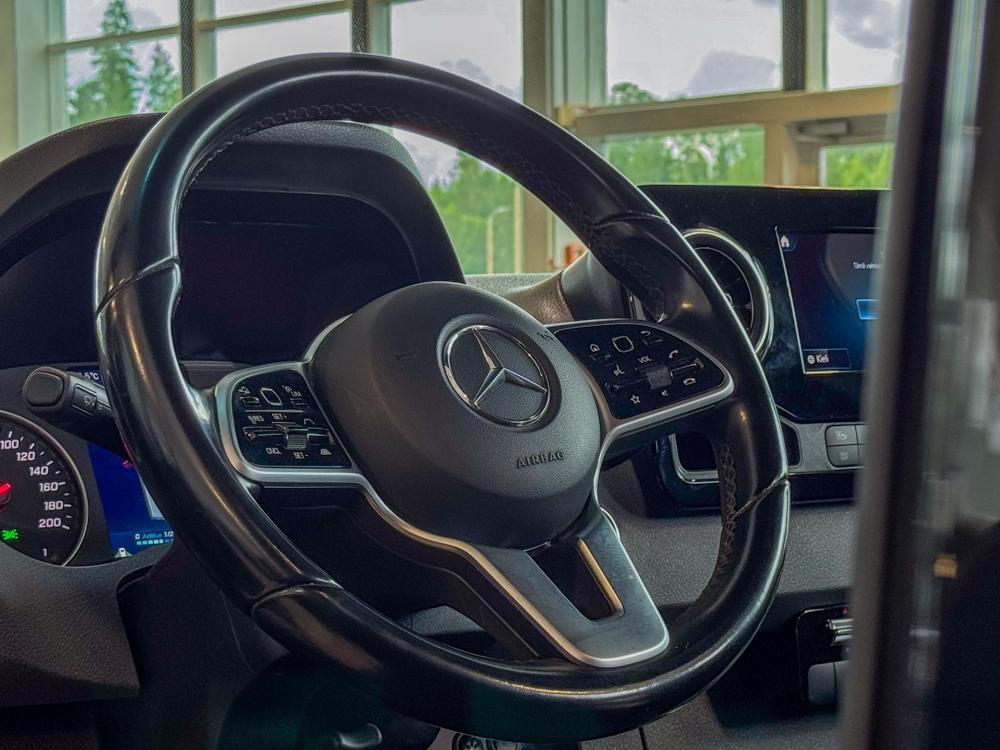 Mercedes-Benz Sprinter vaihtoauto